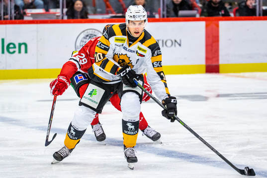 Skellefteås Joakim Lindström och Örebros Ludvig Rensfeldt