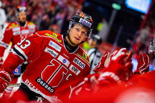 Örebros Christopher Mastomäki jublar