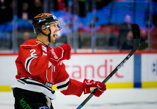 Örebros Rasmus Rissanen gör 2-0 och jublar
