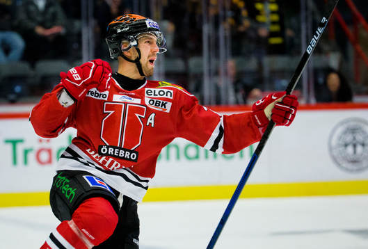 Örebros Rasmus Rissanen gör 2-0 och jublar