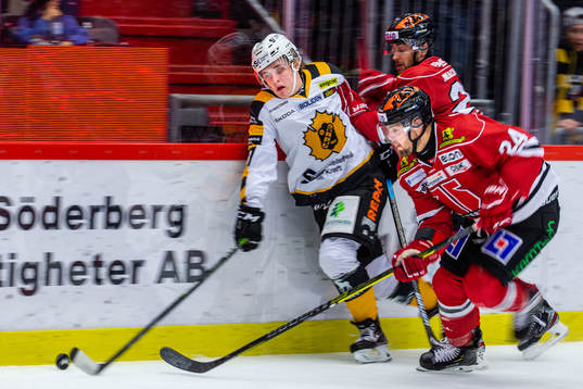 Skellefteås Jonatan Berggren och Örebros Aaron Irving