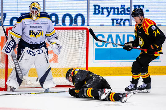 Brynäs Niclas Andersén har ont