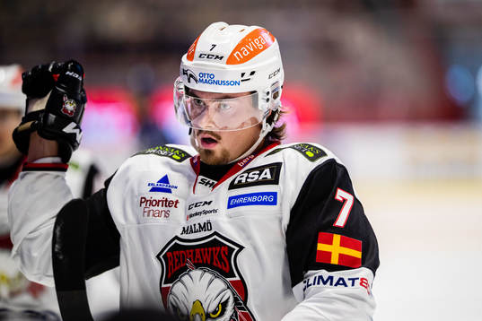 Malmö Redhawks Marcus Björk jublar