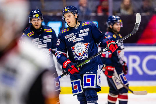 Linköpings Max Lindroth jublar