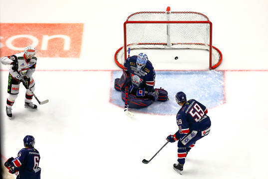 Mål 0-1 av Malmö Redhawks Marcus Björk förbi
