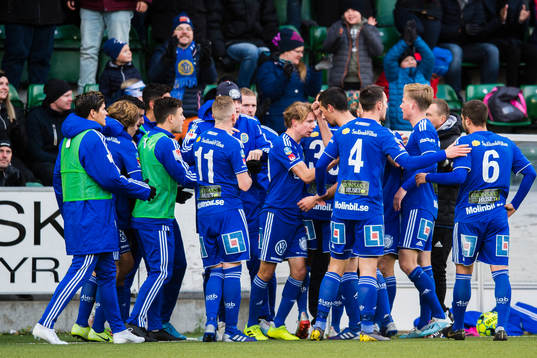 Sundsvalls spelare jublar