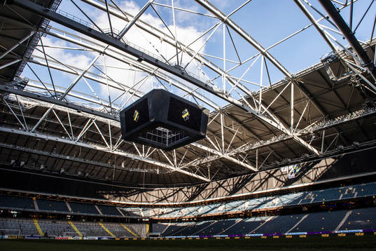 Öppet tak på Friends Arena
