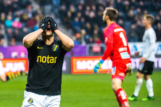 s Tarik Elyounoussi deppar