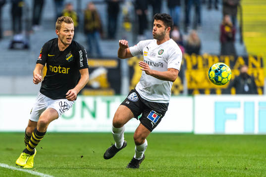s Sebastian Larsson och Örebros Yaser Kasım