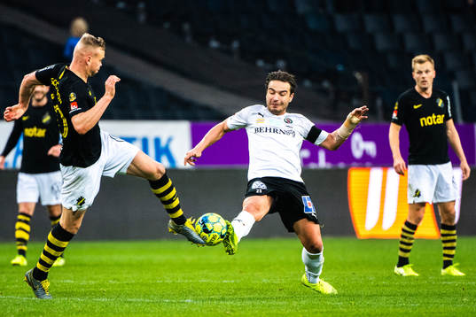 s Kolbeinn Sigthorsson och Örebros Nordin Gerzic