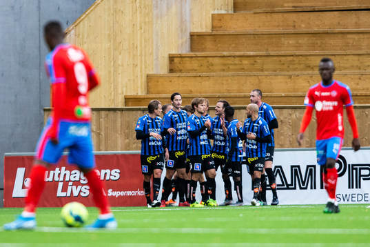 Sirius spelare jublar