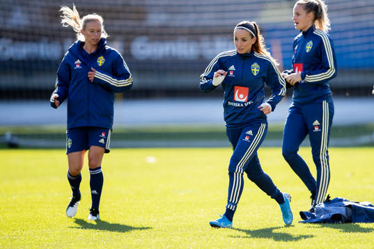 Kosovare Asllani