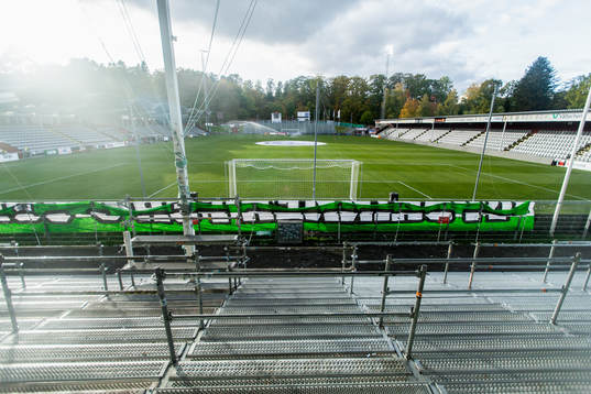 Vy över arenan Stadsparksvallen