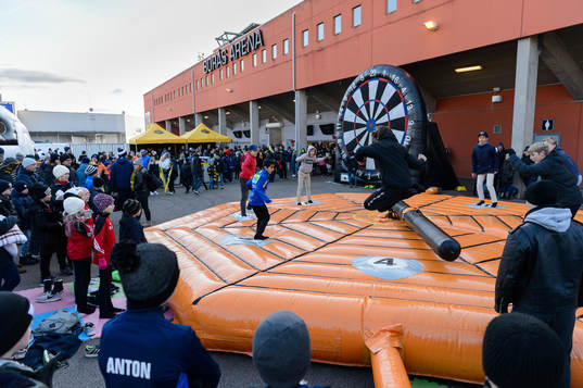 Ungdomsaktiviteter på arenan