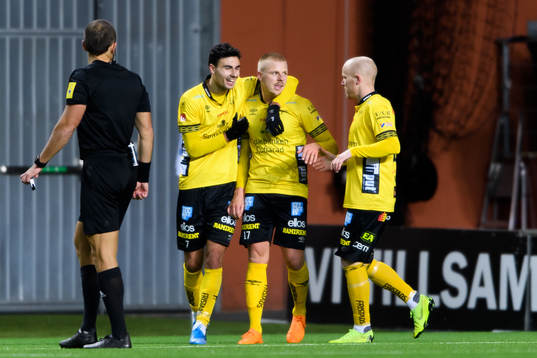 Elfsborgs Deniz Hümmet,  Per Frick och Simon Lundevall