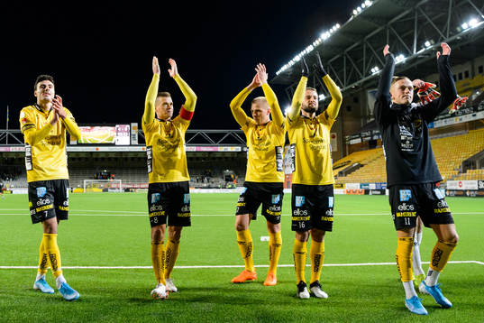 Elfsborgs spelare jublar
