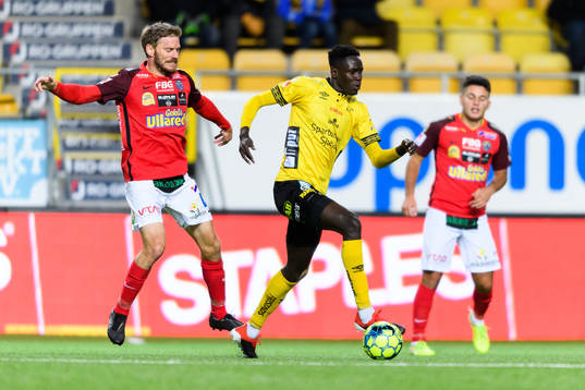Elfsborgs Joseph Okumu och Falkenbergs Karl Söderström