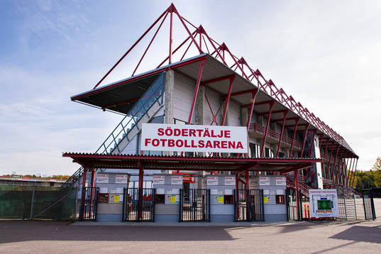 Exteriör av Södertälje Fotbollsarena
