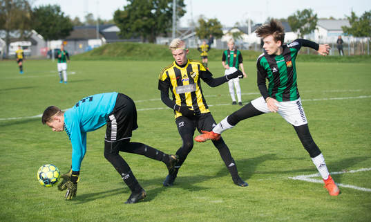 i matchen för pojkar födda 2006 mellan IFK Hässleholm