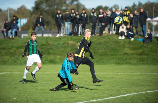 i matchen för pojkar födda 2006 mellan IFK Hässleholm