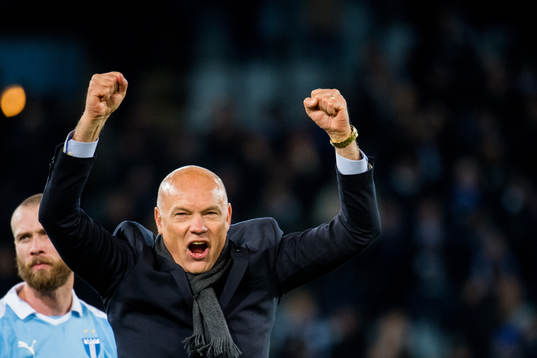 Malmö FFs tränare Uwe Rösler jublar