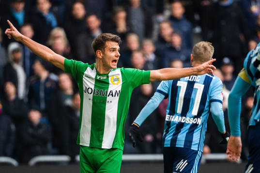Hammarbys Alexander Kacaniklic reagerar
