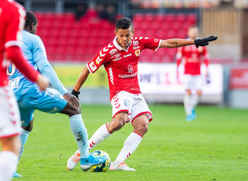 Kalmars Romário Pereira Sipião och AFC Eskilstunas
