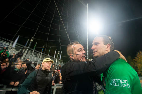 Jönköpings Edin Hamidovic kramar om GAIS supportar