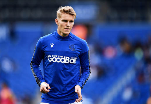 Martin Odegaard of Real Sociedad  warms up