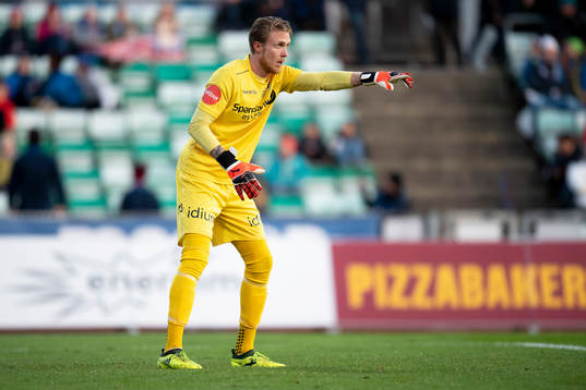 goalkeeper Marcus Sandberg of Stabæk