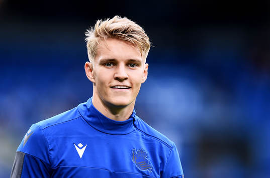 Martin Odegaard of Real Sociedad  warms up