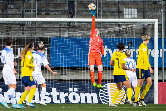Goalkeeper Hedvig Lindahl of Sweden with a save