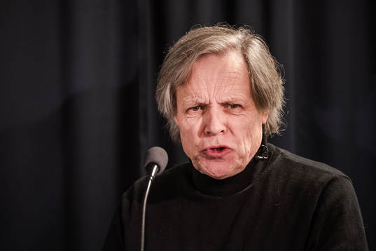 Peter Linde, artist, at a press conference at the revealing