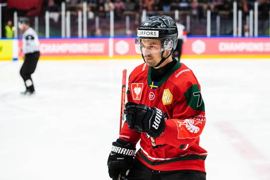 Patrik Carlsson of Frölunda celebrates scoring 1-0