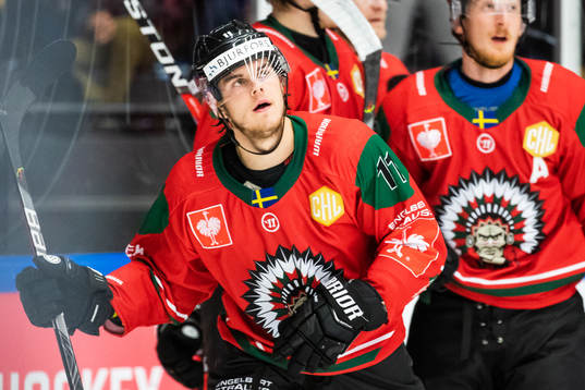 Samuel Fagemo of Frölunda celebrates scoring 4-1