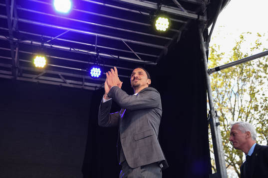 Zlatan Ibrahimovic and Håkan Sjöstrand, General Secretary