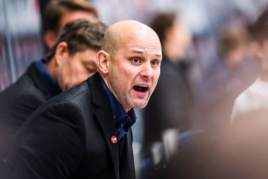 Vita Hästens tränare Tony Zabel