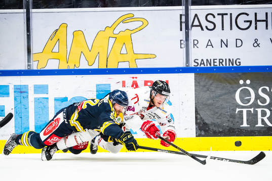 Christoffer Liljewall och Vita Hästens Jacob Spångberg