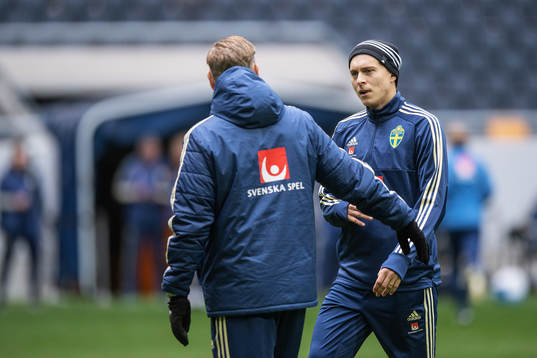 Victor Nilsson Lindelöf and assistant coach Peter