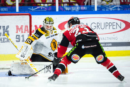 Malmö Redhawks Christoffer Forsberg mot Skellefteås