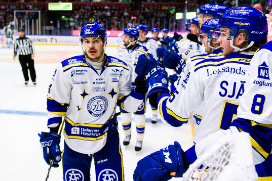 Leksands Thomas Valkvae Olsen jublar