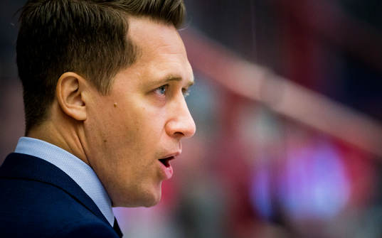 Växjös tränare Sam Hallam