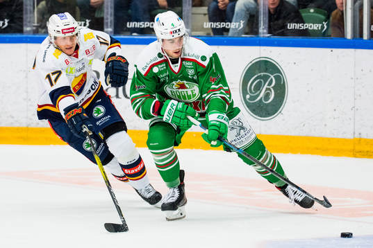 Djurgårdens Henrik Eriksson och Rögles Kodie Curran