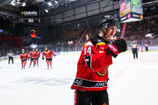 Luleås Jonas Berglund jublar
