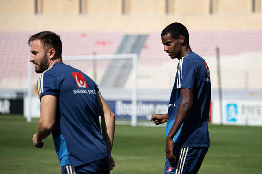 Muamer Tankovic and Alexander Isak of the Swedish national
