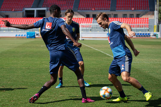 Alexander Isak, Kristoffer Olsson and Pierre Bengtsson of