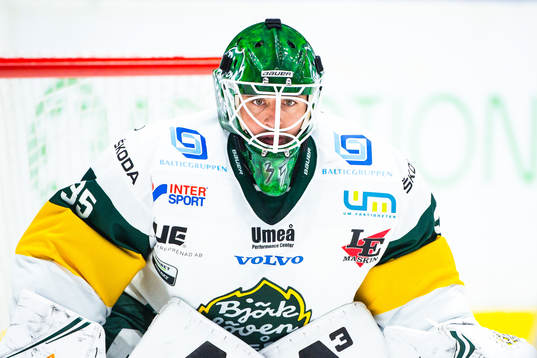 Björklövens målvakt Joe Cannata