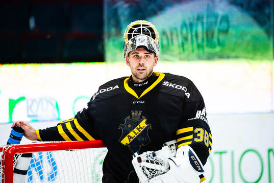 s målvakt Johannes Jönsson