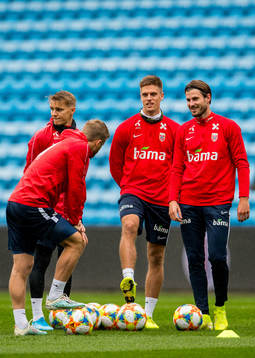 Markus Henriksen and Håvard Nordtveit of Norway