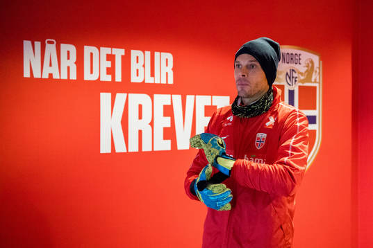 Goalkeeper Rune Almenning Jarstein of Norway